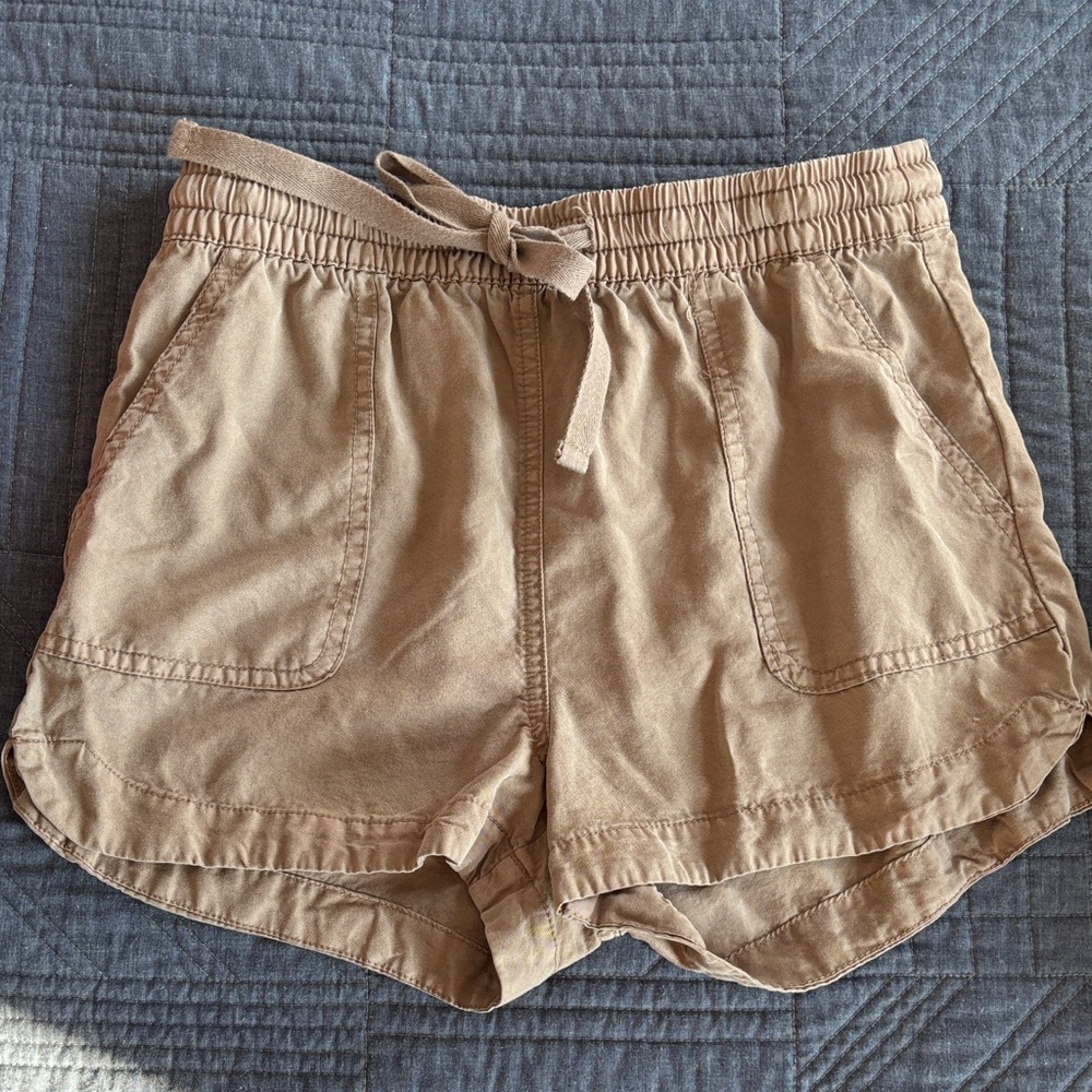 Tan Women's Shorts